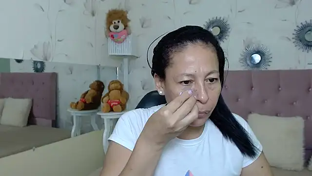 mature martina online show from 01-21-25, 09:46