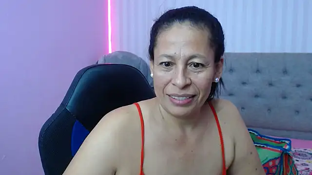 mature martina online show from 01-24-25, 10:43