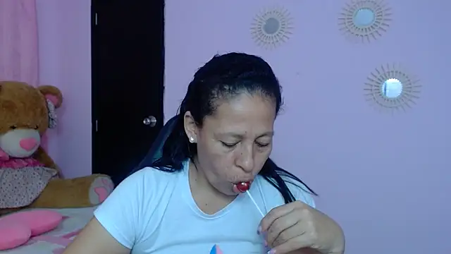 mature martina online show from 02-01-25, 02:05