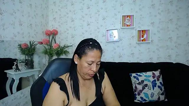 mature martina online show from 02-09-25, 08:54