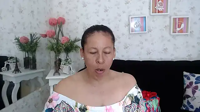 mature martina online show from 02-21-25, 06:48