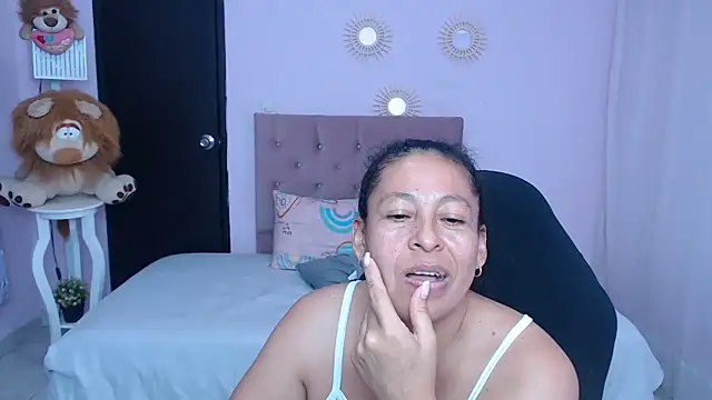 Snapshot of mature_martina chatting on 03-03-26, 07:58 mature martina online show from 03-03-26, 07:58