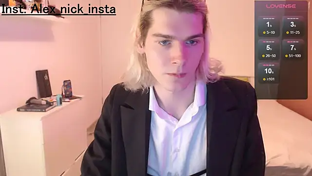 Alex Nick  online show from 02-18-25, 08:03