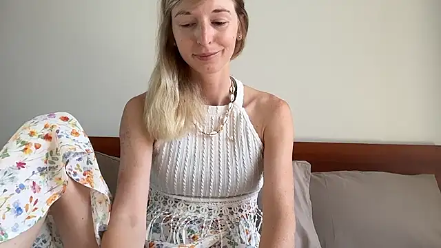 Snapshot of ivankai_ chatting on 03-08-26, 03:21 ivankai online show from 03-08-26, 03:21