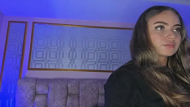 AnnyLopezz  online show from 01-28-25, 09:51