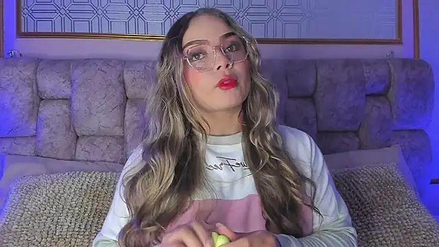 AnnyLopezz  online show from 02-04-25, 03:44