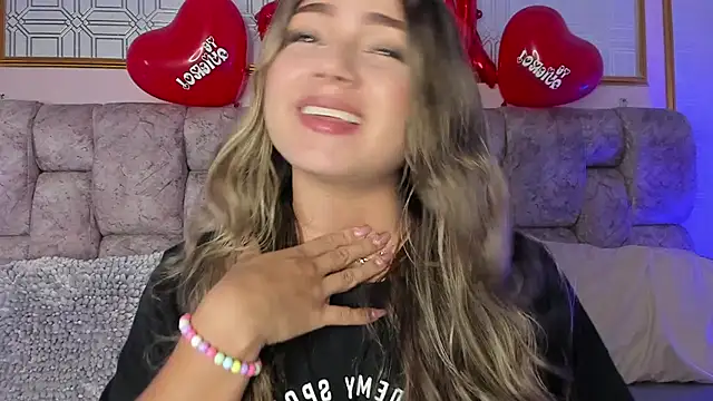 AnnyLopezz  online show from 02-19-25, 06:55