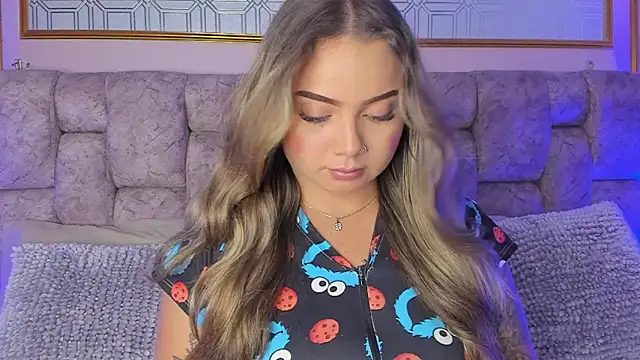 AnnyLopezz  online show from 02-21-25, 04:29