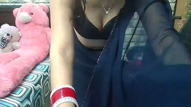 Sexy iknoor online show from 01-12-25, 07:53