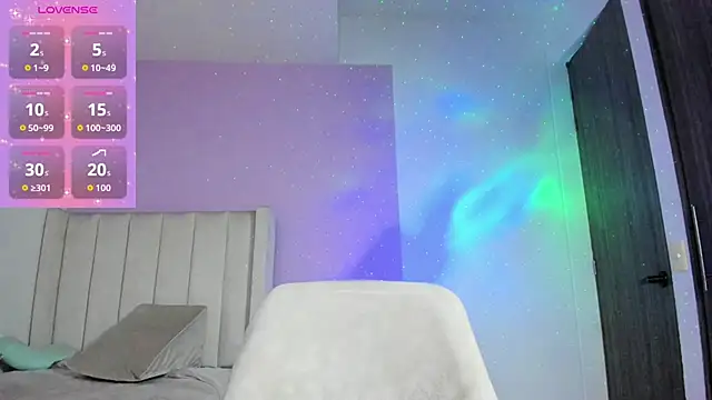 Snapshot of Mhia_palmer chatting on 09-19-25, 11:55 Mhia palmer online show from 09-19-25, 11:55