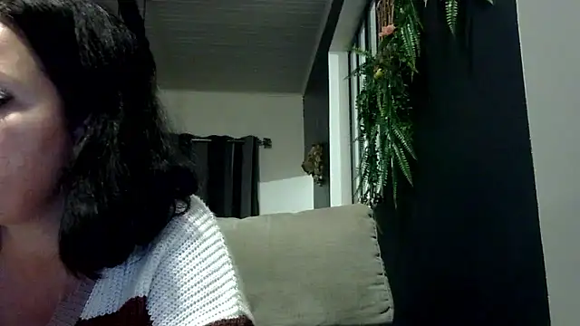 Snapshot of feline27 chatting on 01-13-26, 08:25 feline27 online show from 01-13-26, 08:25