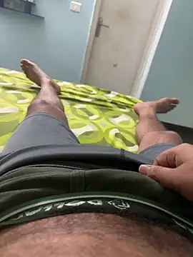 yourheroforfun online show from 05-18-26, 05:08