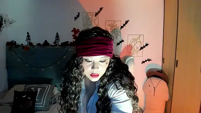 Snapshot of bigbooty-30 chatting on 10-30-25, 12:12 bigbooty-30 online show from 10-30-25, 12:12