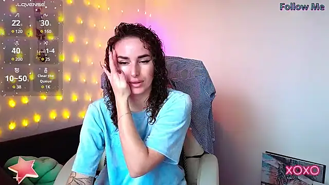 xx adrihanna xx online show from 01-23-25, 06:39