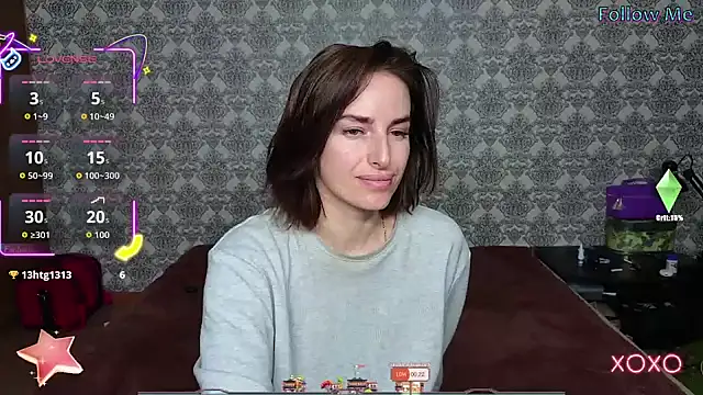 xx adrihanna xx online show from 10-10-25, 03:16