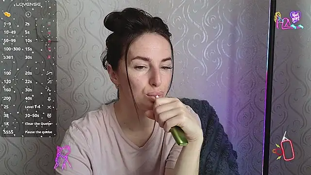 xx adrihanna xx online show from 05-11-26, 05:35