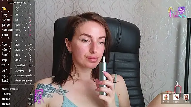 xx adrihanna xx online show from 06-12-26, 04:44