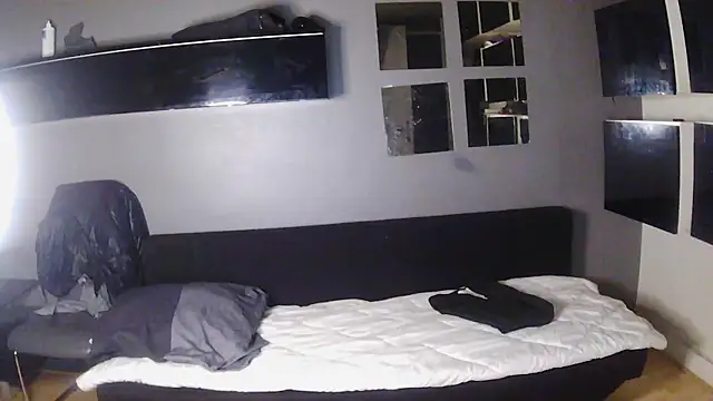 Bebemickey75 online show from 03-01-26, 12:56