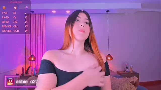 Snapshot of AbbieEdmond chatting on 11-25-25, 03:50 AbbieEdmond online show from 11-25-25, 03:50