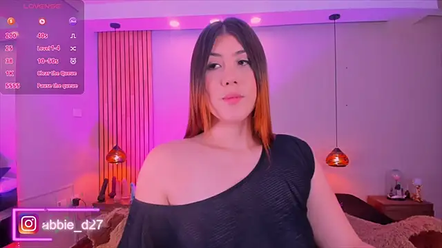 Snapshot of AbbieEdmond chatting on 12-02-25, 04:40 AbbieEdmond online show from 12-02-25, 04:40