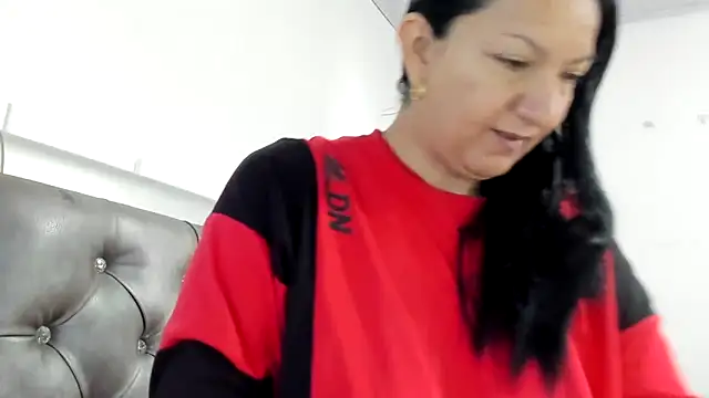 Snapshot of Angelblue_ chatting on 10-02-25, 12:56 Angelblue online show from 10-02-25, 12:56