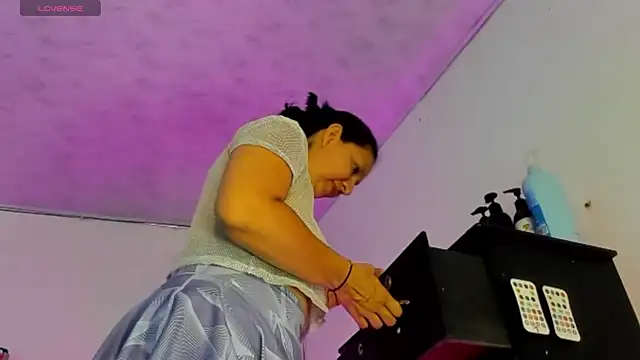 Angelblue  online show from 06-26-26, 01:48
