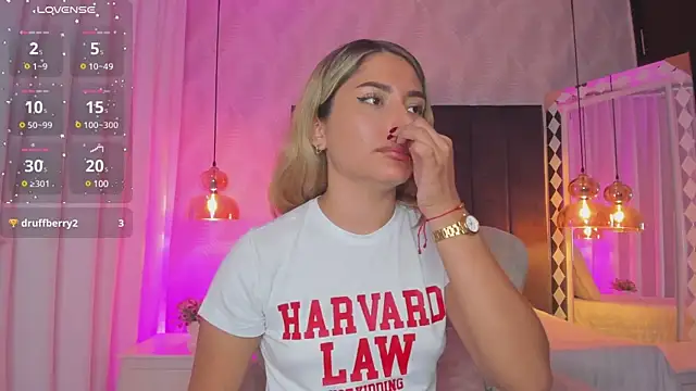 kataliina   online show from 12-13-24, 06:16