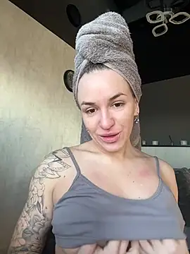 Snapshot of SofiJames chatting on 02-22-25, 05:55 SofiJames online show from 02-22-25, 05:55