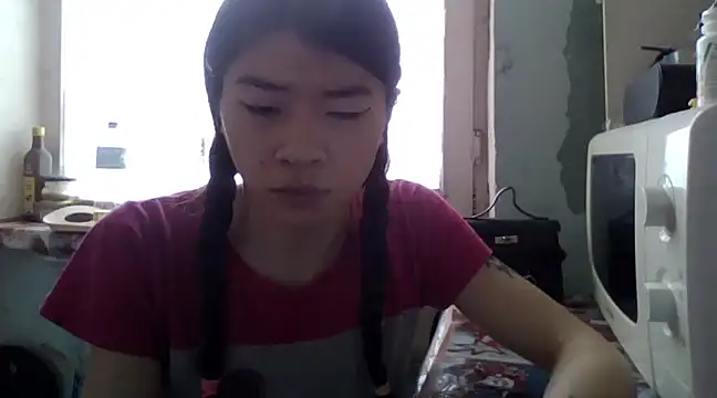 CarlyJoy online show from 02-19-25, 07:50