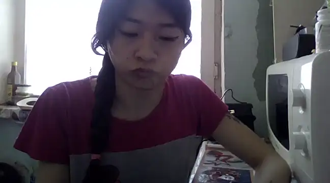 CarlyJoy online show from 02-20-25, 10:27