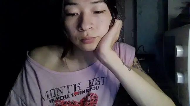 CarlyJoy online show from 03-21-25, 05:45