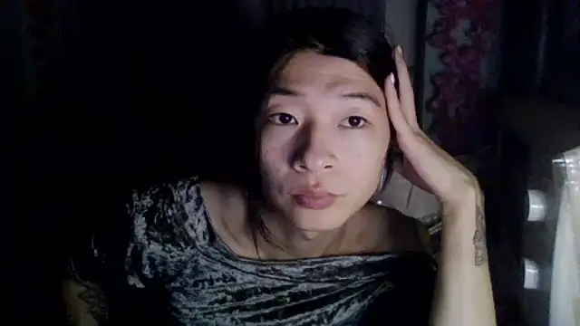 CarlyJoy online show from 09-19-25, 02:51