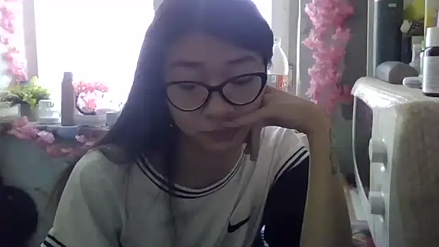 CarlyJoy online show from 10-03-25, 08:55