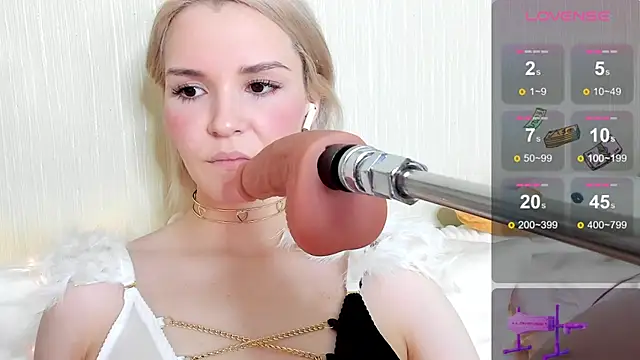 Kaya Devis online show from 01-04-25, 08:17