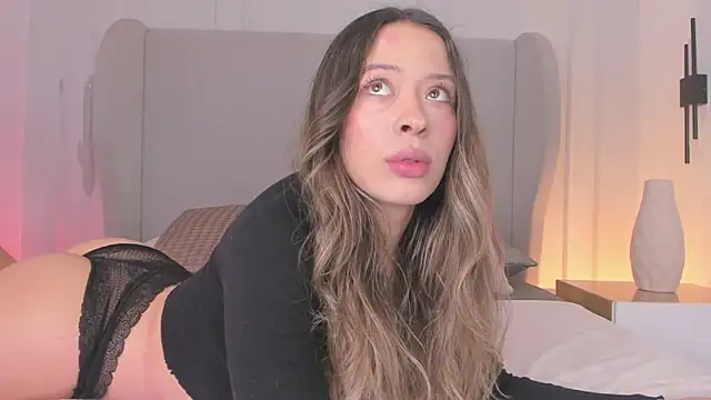 chloe d online show from 11-21-25, 11:42