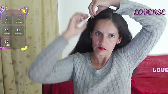 catalina duran1 online show from 10-13-25, 05:51