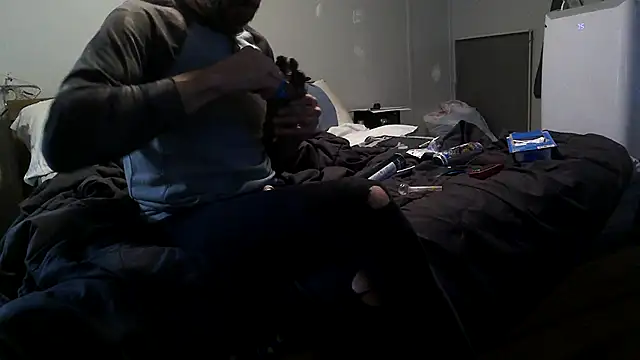 Bi curious86 online show from 10-26-25, 05:41