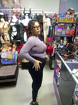 ROSALIALUCY online show from 02-01-26, 12:04