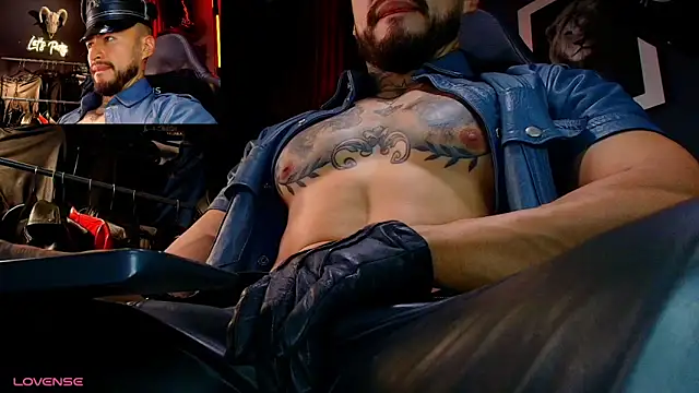 Snapshot of billyMayer_ chatting on 03-11-26, 05:30 billyMayer online show from 03-11-26, 05:30