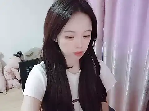 wwcc123 online show from 10-15-25, 01:28