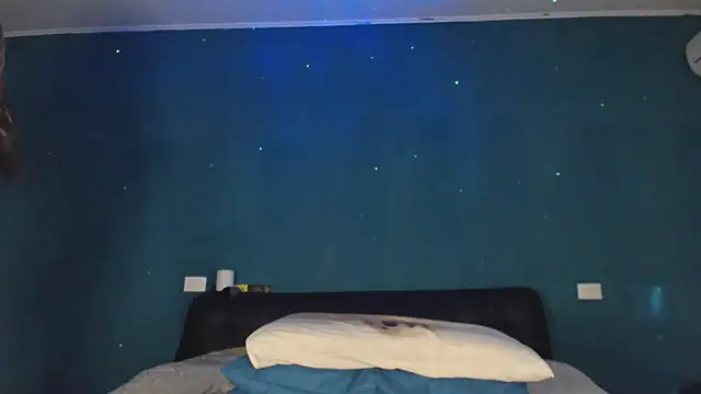 Snapshot of Karendolly__8 chatting on 07-14-26, 03:51 Karendolly 8 online show from 07-14-26, 03:51
