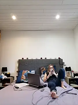 Madame Callie online show from 07-15-26, 01:38