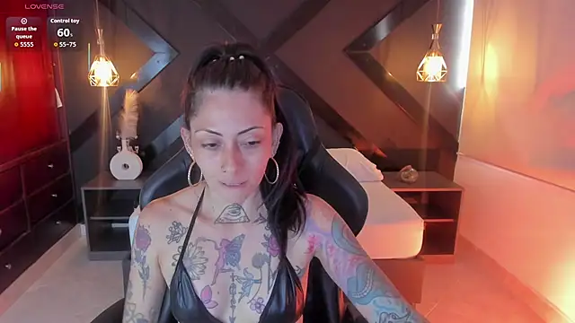 dark gotica online show from 12-05-25, 07:32