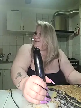 Snapshot of AriannaMilf chatting on 02-11-26, 10:26 AriannaMilf online show from 02-11-26, 10:26