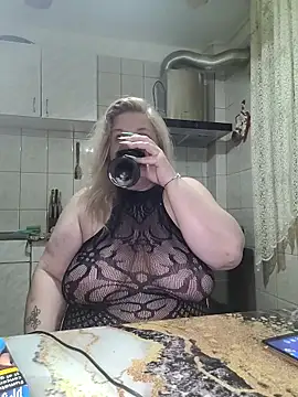 AriannaMilf online show from 05-08-26, 10:04