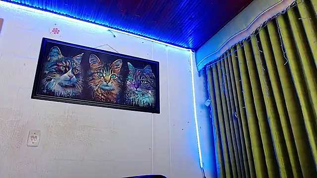 Snapshot of Niky_777 chatting on 01-19-25, 02:15 Niky 777 online show from 01-19-25, 02:15