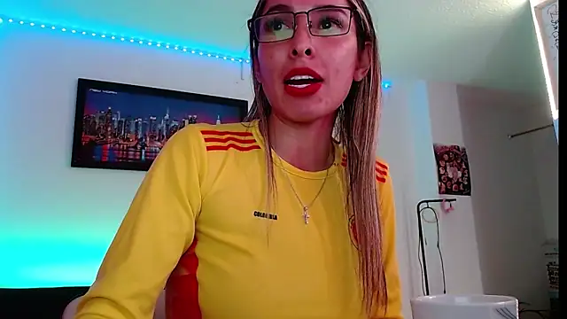 Snapshot of Niky_777 chatting on 09-10-25, 03:17 Niky 777 online show from 09-10-25, 03:17