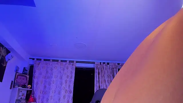 Juan Castano online show from 01-26-25, 01:41