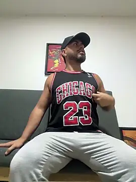 Juan Castano online show from 02-16-25, 11:16