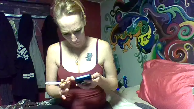 Snapshot of 4EyedSluttyGinger chatting on 01-13-25, 06:05 4EyedSluttyGinger online show from 01-13-25, 06:05